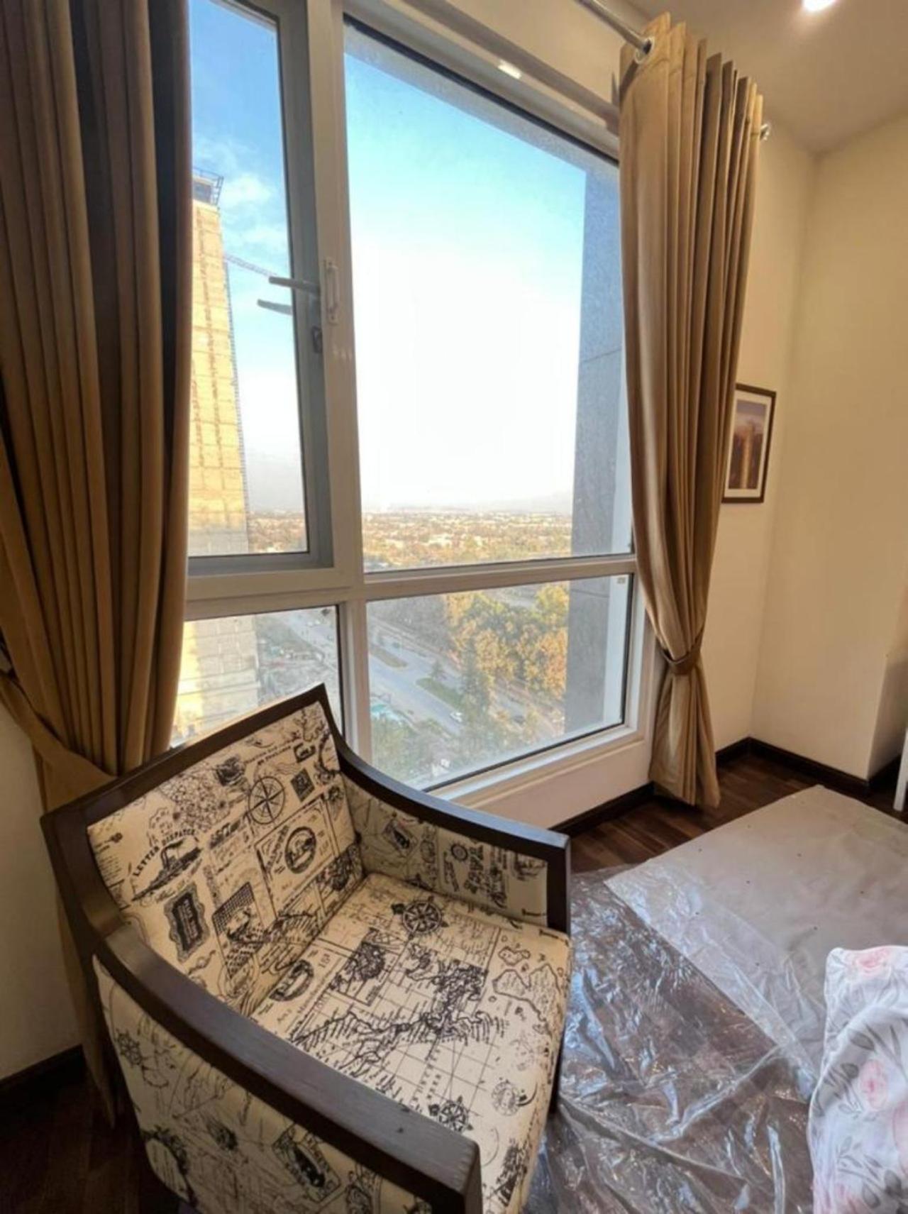 Modern 1-Bedroom On Top Floor With Scenic Views At Elysium Islamabad Eksteriør bilde